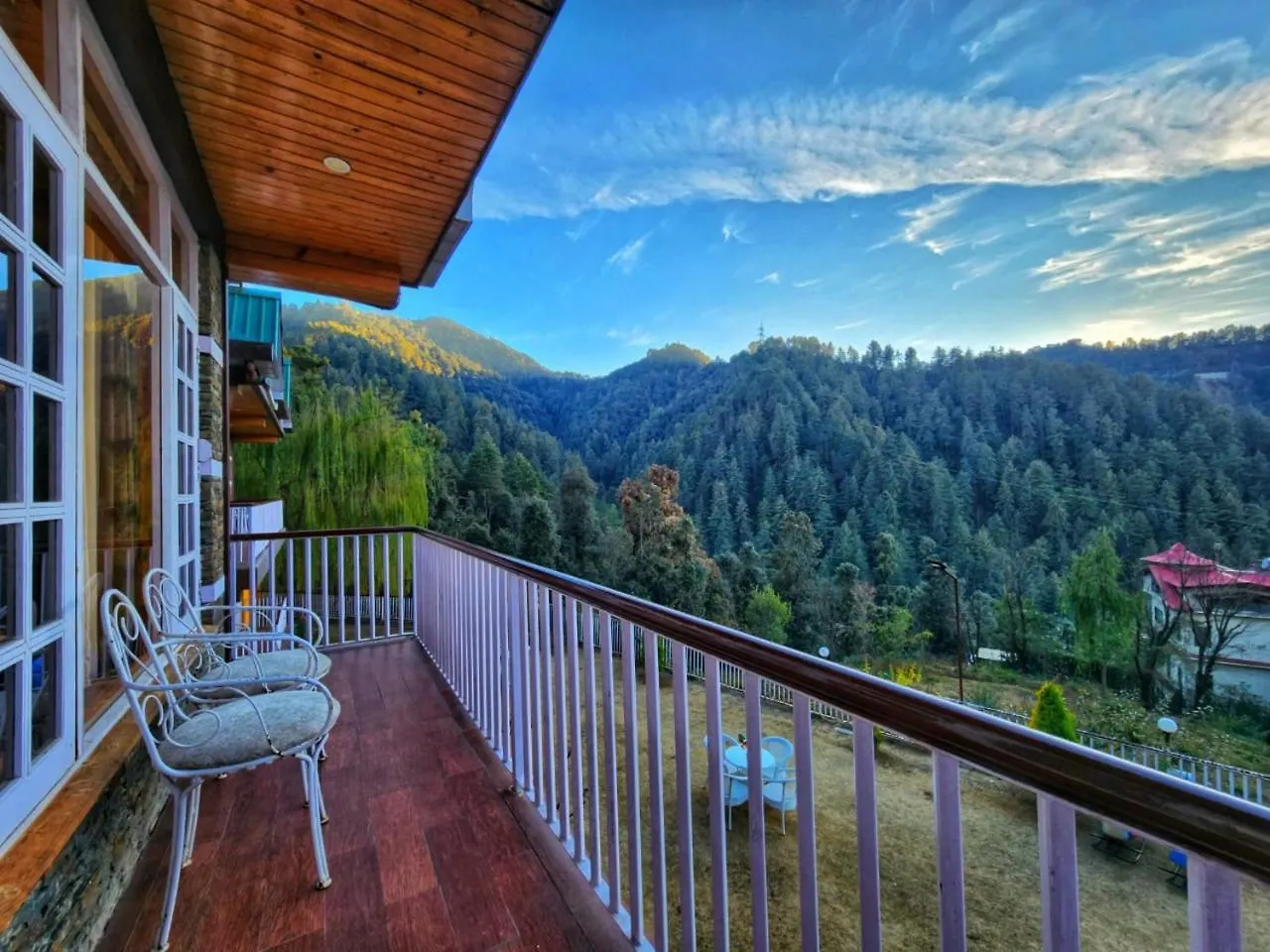 Kamna Hill Resort A Boutique Cottages Shimla 4*,