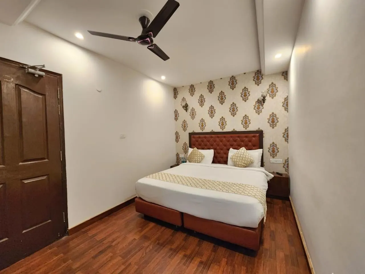 Kamna Hill Resort A Boutique Cottages Shimla 4*,